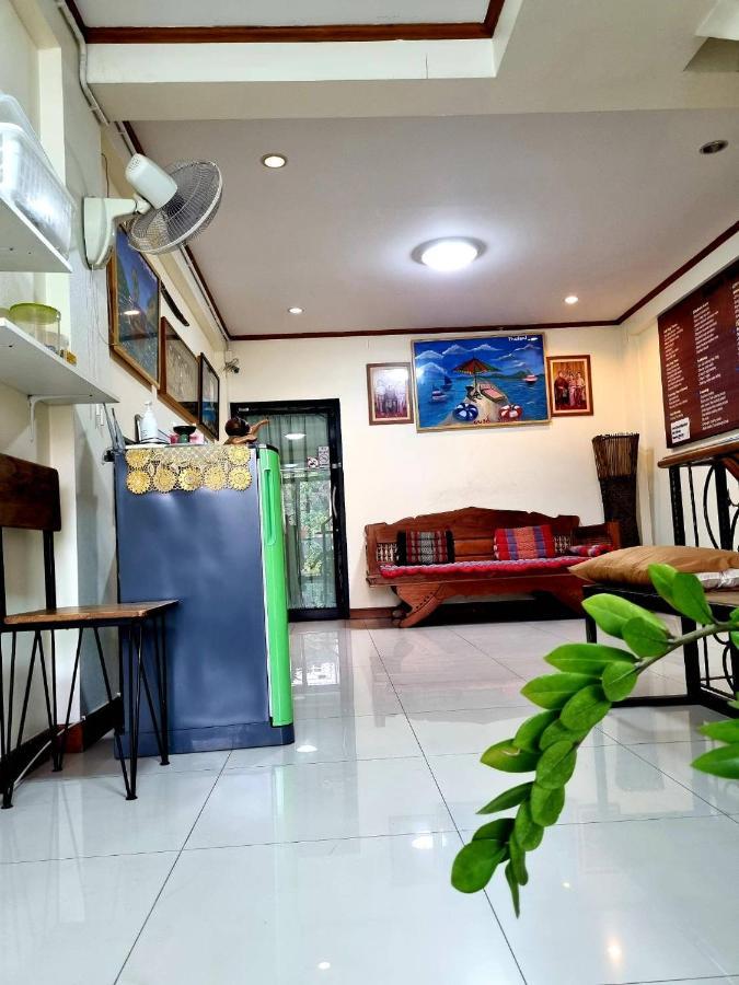 T2B Hostel Chiang Mai Exterior foto
